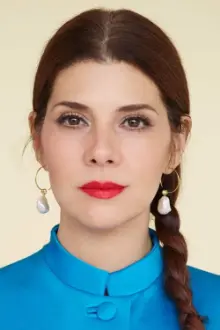 Marisa Tomei como: May Parker