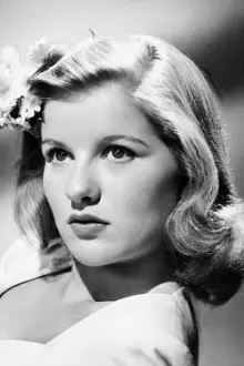 Barbara Bel Geddes como: Marja