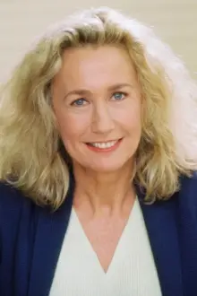 Brigitte Fossey como: Bernardine