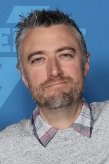 Sean Gunn como: Kirk Gleason