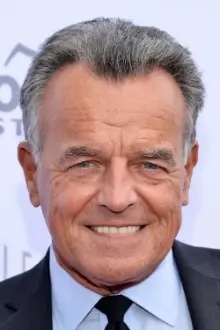 Ray Wise como: Zach's Father