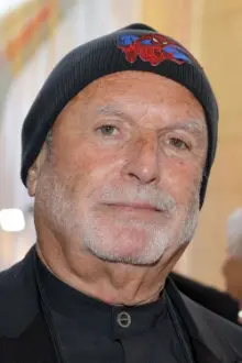 Avi Arad como: 