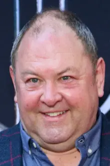 Mark Addy como: Ass