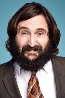 Joe Wilkinson como: Ele mesmo