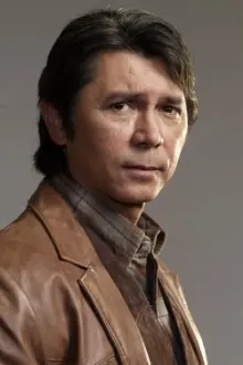 Lou Diamond Phillips como: Casper