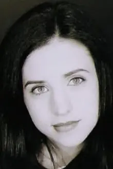 Emily Perkins como: Karen Downs