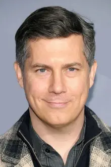 Chris Parnell como: Larry