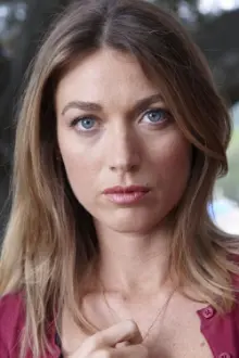 Natalie Zea como: Robin