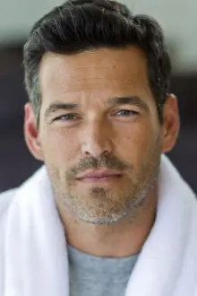 Eddie Cibrian como: Nate Burns