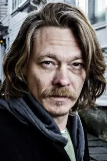 Kristoffer Joner como: Knut Pedersen