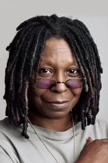 Whoopi Goldberg como: Ela mesma