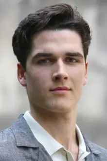 Pierre Boulanger como: Luc