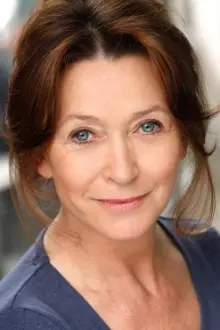 Cherie Lunghi como: Narrator