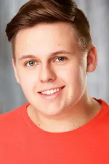 Jackson Brundage como: Joe Hobbs