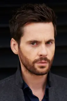 Tom Riley como: Parker-Hall