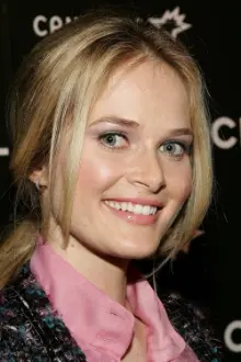 Rachel Blanchard como: Rachel