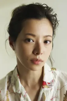 Yuki Sakurai como: Michiko