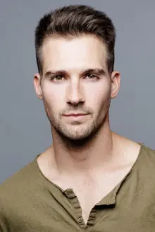 James Maslow como: James Diamond