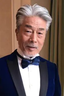 Yasuaki Kurata como: Iron Hand Tan