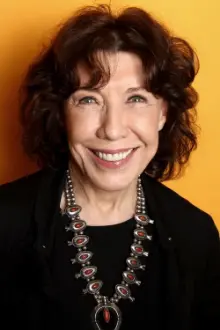 Lily Tomlin como: Self / Ernestine / Judith Beasley / Mme Lupé / Others