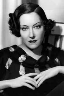 Gloria Swanson como: Betty - College Girl