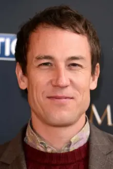 Tobias Menzies como: Doctor Renquist