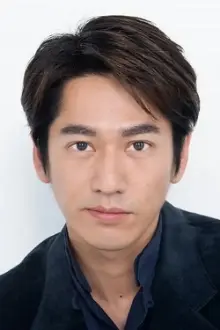 Kento Nagayama como: Satoshi Tsutaya