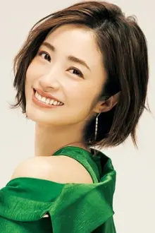 Aya Ueto como: Kozue Ayuhara