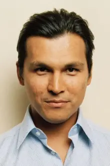 Adam Beach como: Sgt. Major Duke Wayne