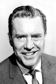 Edmond O'Brien como: Thaddeus Kubaczik