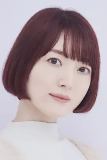 Kana Hanazawa como: Koume Ogi (voice)