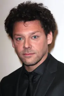 Richard Coyle como: Catesby