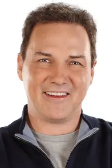 Norm Macdonald como: Himself - Host