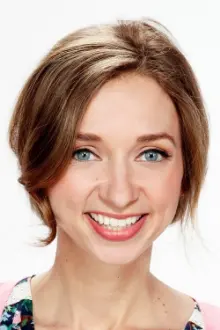 Lauren Lapkus como: Calista (voice)