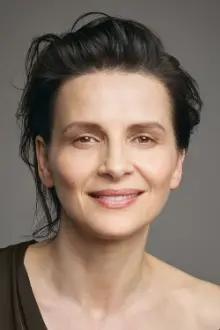 Juliette Binoche como: Michèle Stalens