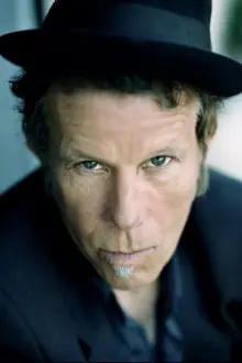 Tom Waits como: Tom