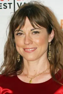 Rebecca Pidgeon como: Wife