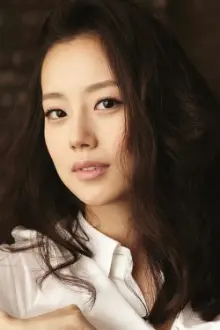 문채원 como: Yeon-hee (past)