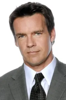 David James Elliott como: General Wilson Braxton