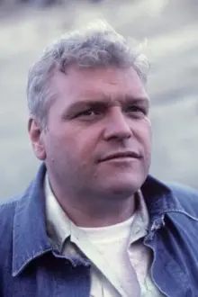 Brian Dennehy como: Joseph