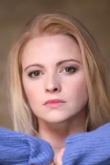 Jennifer Ulrich como: Emily