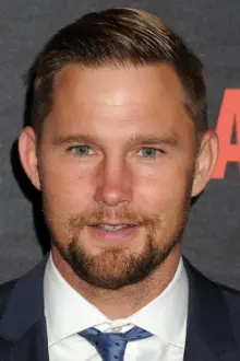 Brian Geraghty como: David