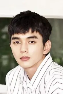 Yoo Seung-ho como: Mir