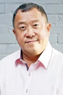 Eric Tsang como: Ng Chung