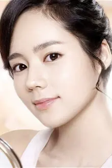 Han Ga-in como: Joo-young