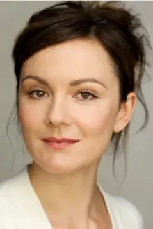 Rachael Stirling como: Self - Narrator (voice)