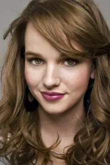 Kay Panabaker como: Moondance