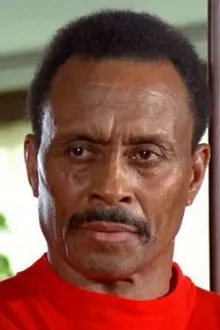 Woody Strode como: Woody