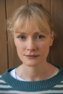 Claire Skinner como: Linda