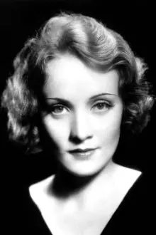 Marlene Dietrich como: Cherry Malotte